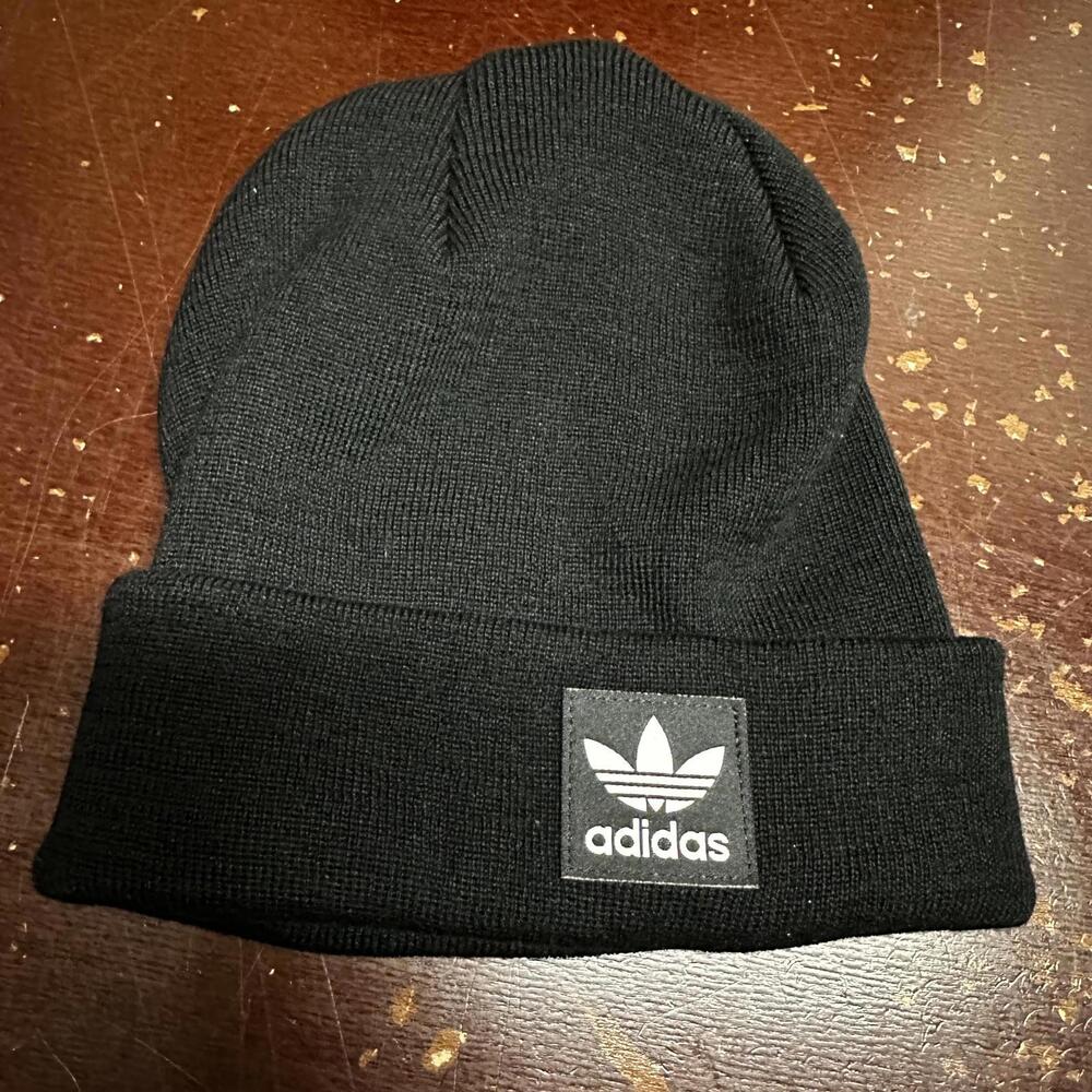 Black Adidas unisex winter beanie